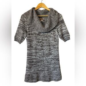 Mudd Love Peace Happiness Gray Cowl Neck Short Sleeve Sweater Dress Women XL